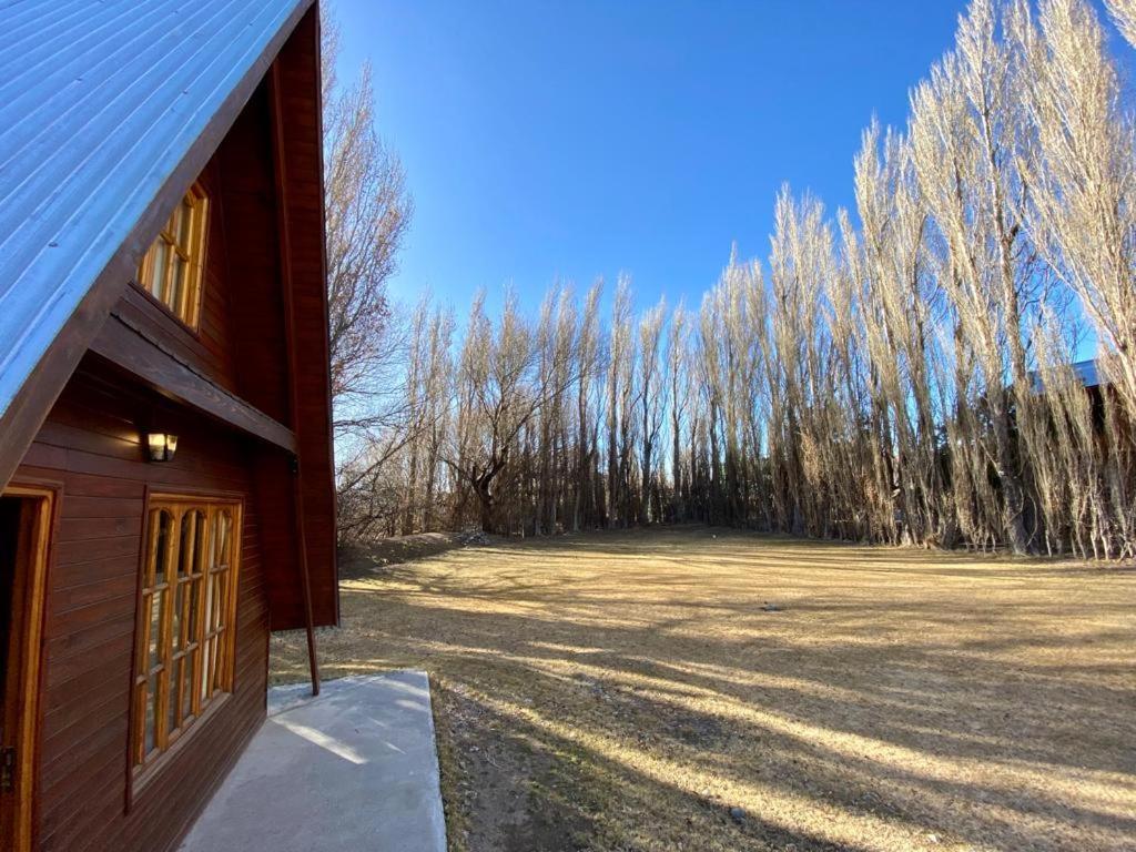 פריטו מורנו Hosteria & Cabanas Rio Fenix מראה חיצוני תמונה